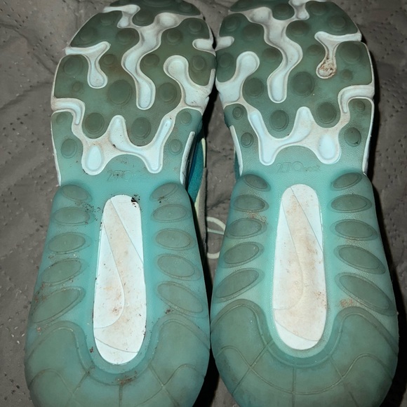 Nike React 270 Air ‘Psychedelic Art’ - Picture 4 of 4